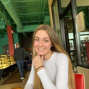 Meet your Posher, Katherine